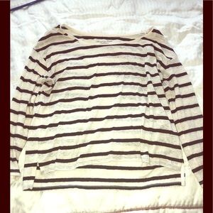 FINAL-American Eagle B&W Favorite Tee